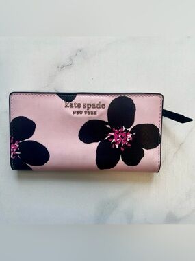 Kate Spade Cameron Grand Flora bifold wallet